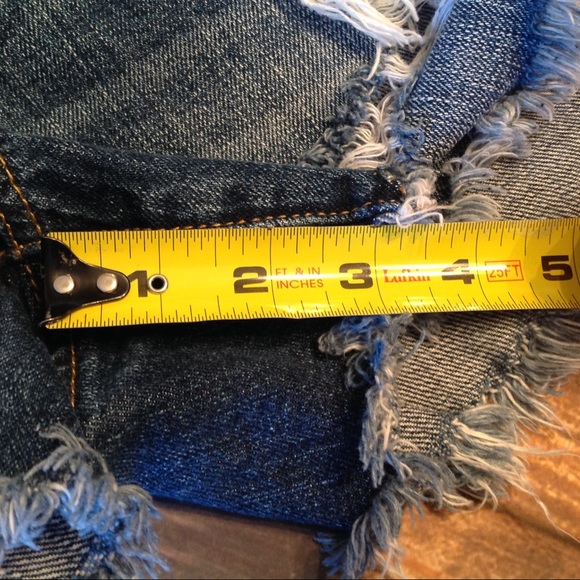 AEO Hi-Rise Festival Denim Shorts✨Size 2 - Picture 6 of 7